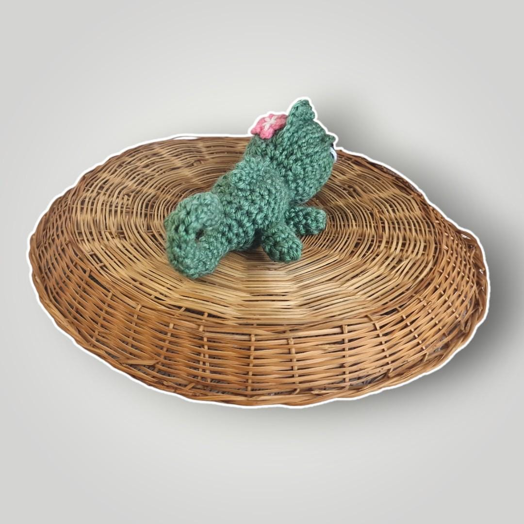 Handmade Crochet Chameleon Plush – Cute Amigurumi Lizard, Small Crochet Decor - Lina And Stitches