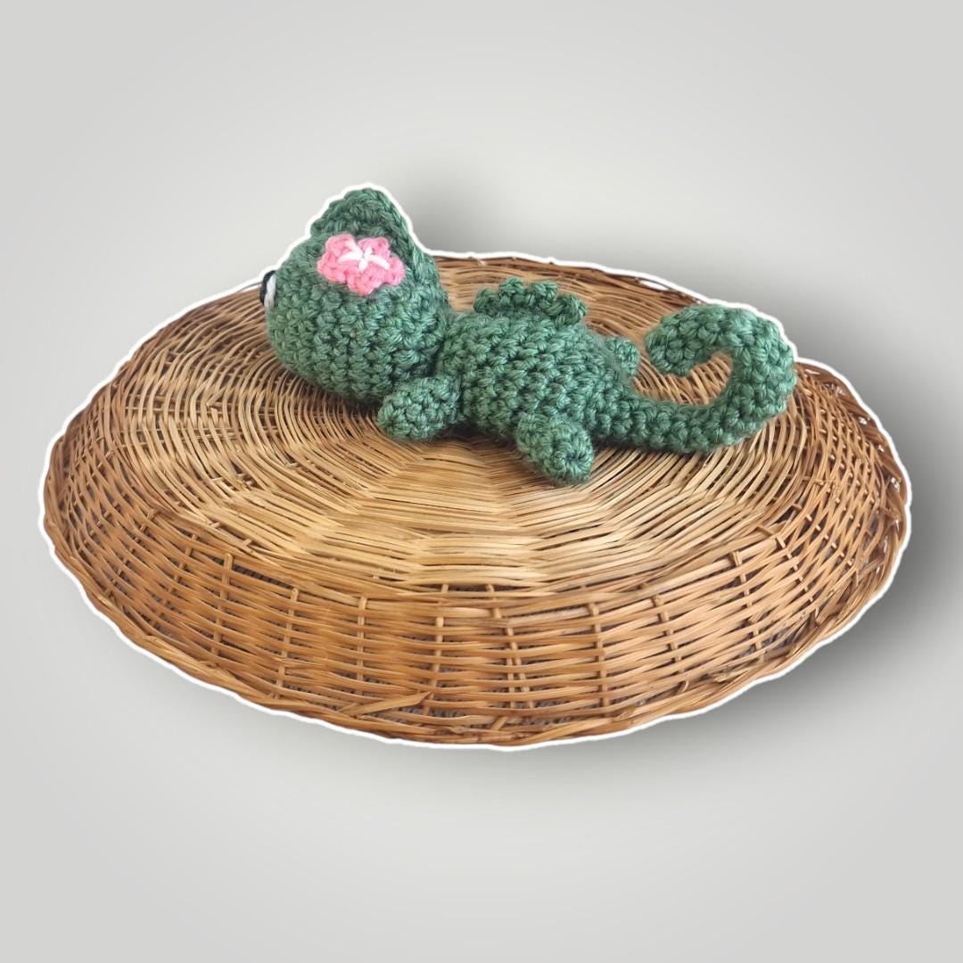 Handmade Crochet Chameleon Plush – Cute Amigurumi Lizard, Small Crochet Decor - Lina And Stitches