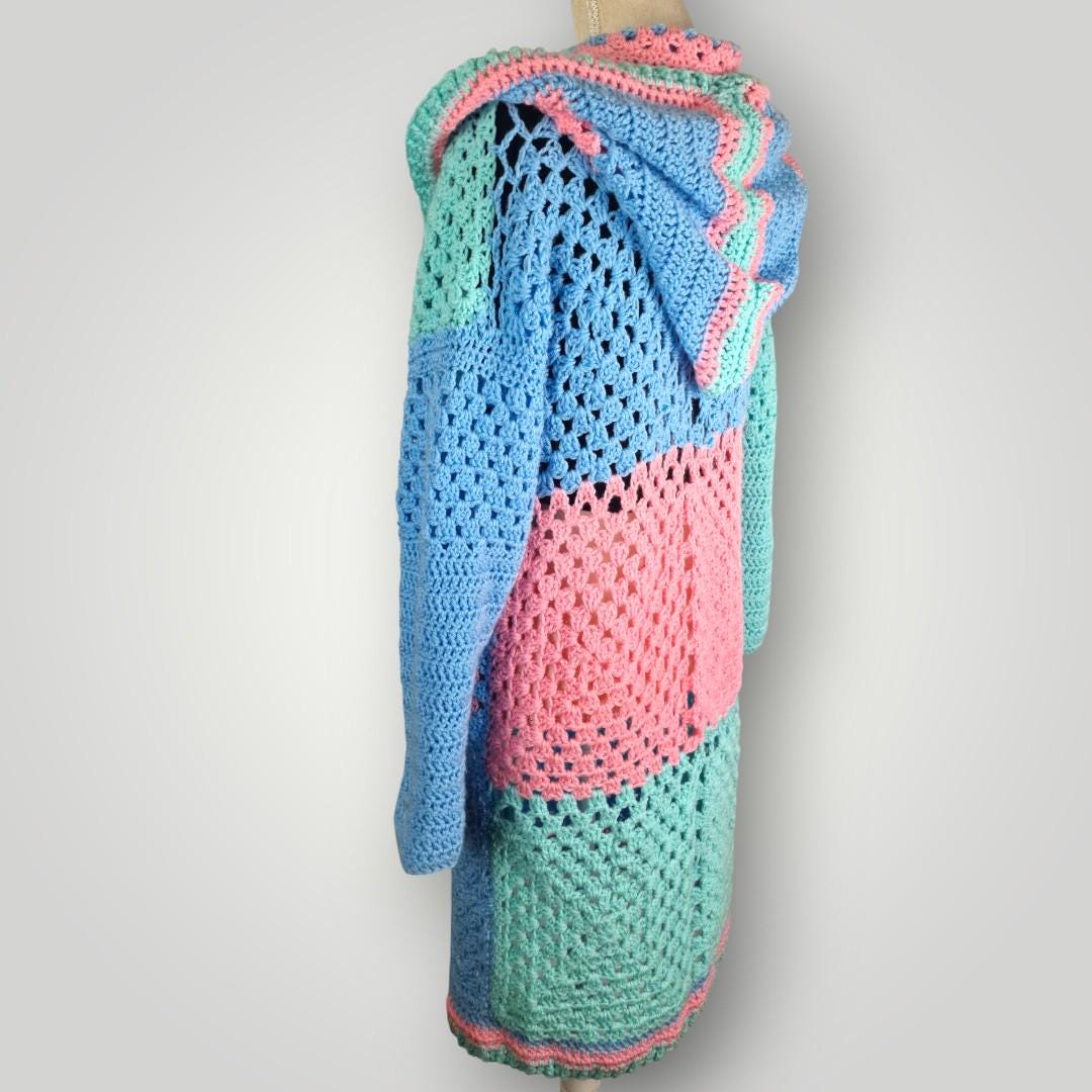 il_fullxfull.7758870354_30gb.jpg Long Kawaii Pastell Cardigan | Handmade Crochet Hooded Cardigan | Cozy Long Layer | Size L - Lina And Stitches