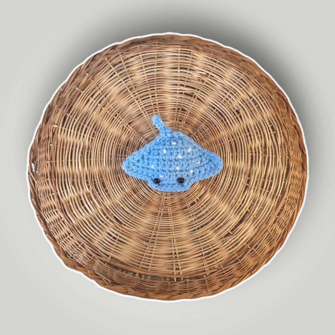 il_fullxfull.7806850973_anuf.jpg Crochet Manta Ray Family | Stingray Plush Set | Handmade Amigurumi Sea Animals - Lina And Stitches